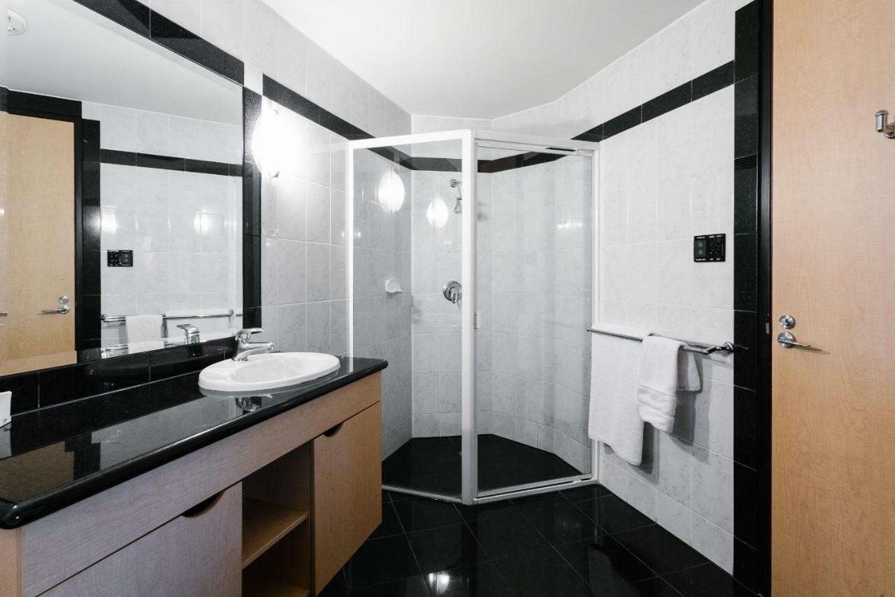 King Room Spa Bath